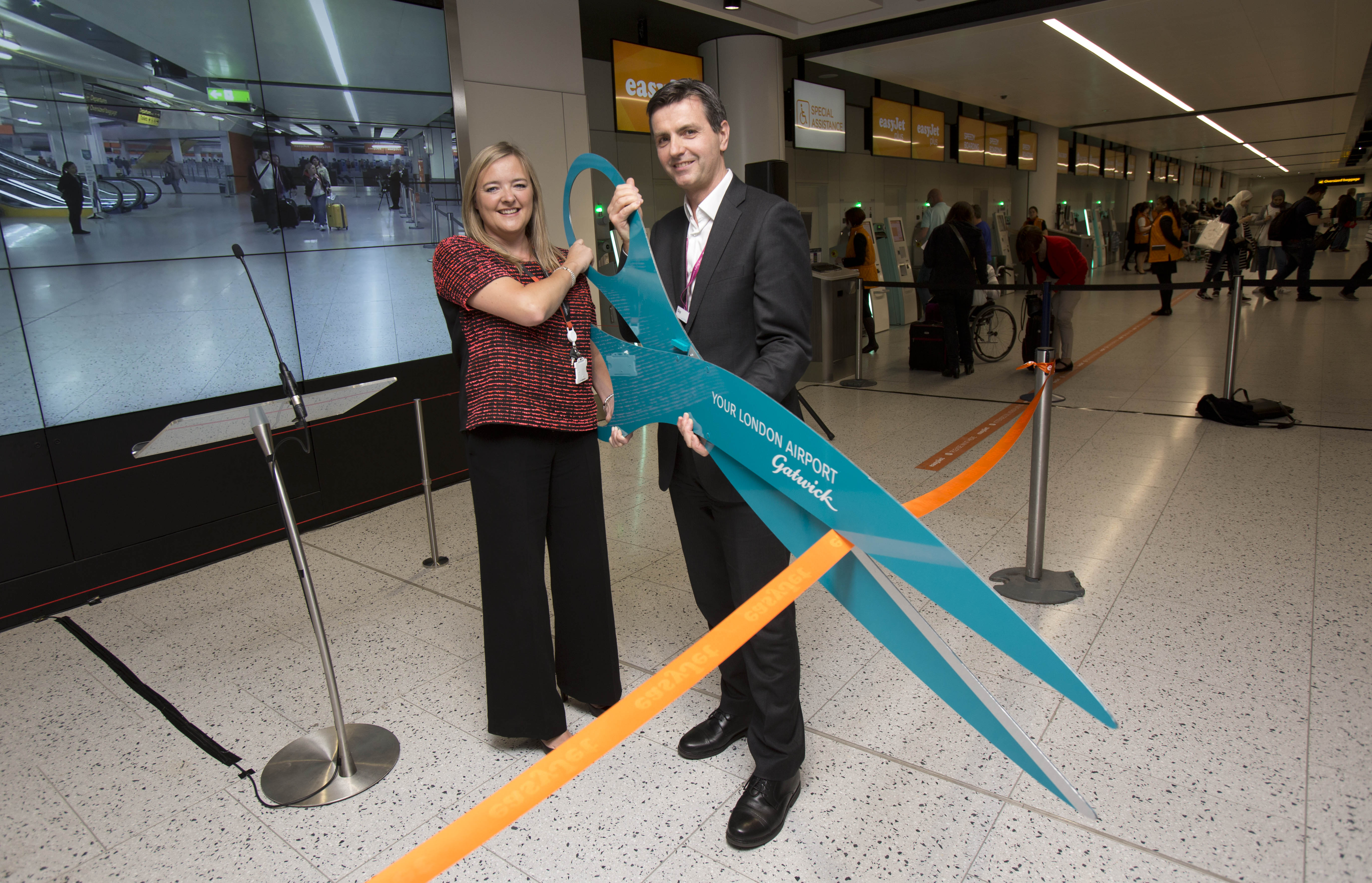 World s largest self service bag drop opens at London Gatwick Air