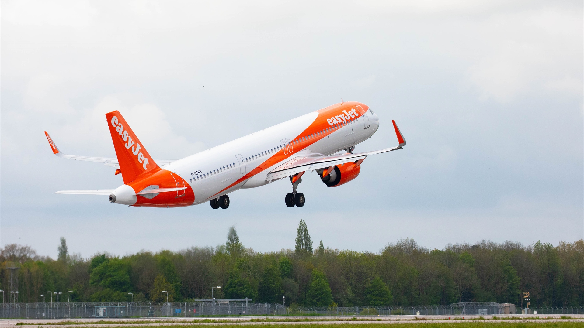 Christmas comes early as easyJet and easyJet holidays launch the