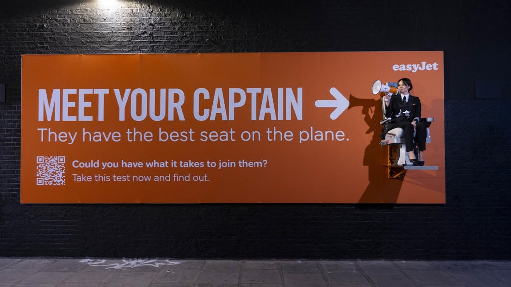 EASYJET HELPS THE NATION FIND THEIR WINGS